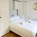 Cozy Renovated Architect's - Coeur Apartmán *